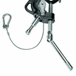 Avenger C210D Pipe Clamp, Baby, Without Tommy Bar